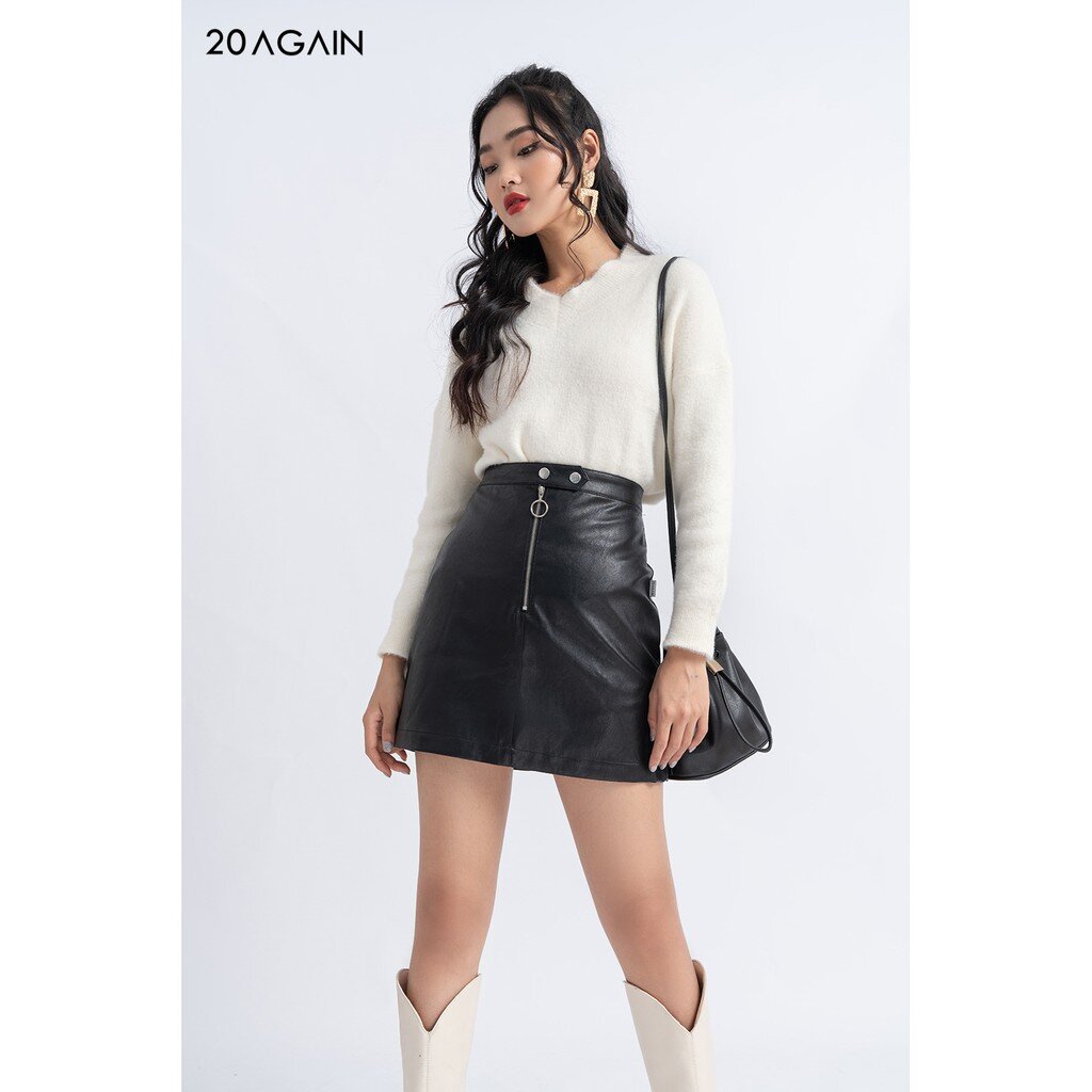 Mix áo len với chân váy xếp ly chuẩn phong cách thu đông 4